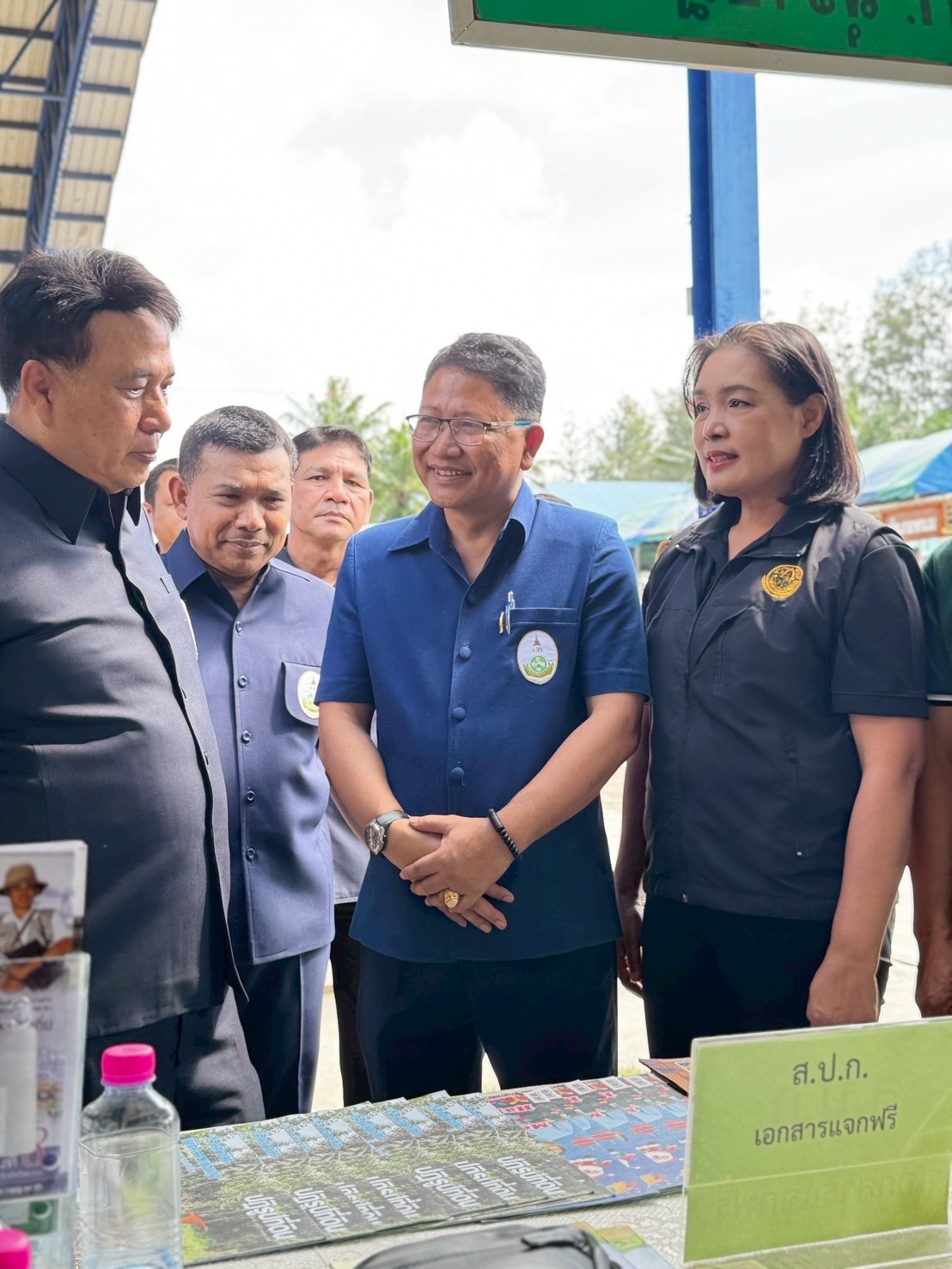 title - ผู้ตรวจราชการกรม ร่วมงานคลินิกเกษตรเคลื่อนที่ ในพระราชานุเคราะห์ สมเด็จพระบรมโอรสาธิราชฯ สยามมงกุฎราชกุมาร ไตรมาสที่ 1 ประจำปีงบประมาณ พ.ศ. 2569 และติดตามรัฐมนตรีช่วยว่าการกระทรวงเกษตรและสหกรณ์ (นายนเรศ ธำรงค์ทิพยคุณ) และรองผู้ว่าราชการจังหวัดสุราษฎร์ธานี (นายบันดาล  สถิรชวาล) ลงพื้นที่ตรวจราชการ ณ จังหวัดสุราษฎร์ธานี